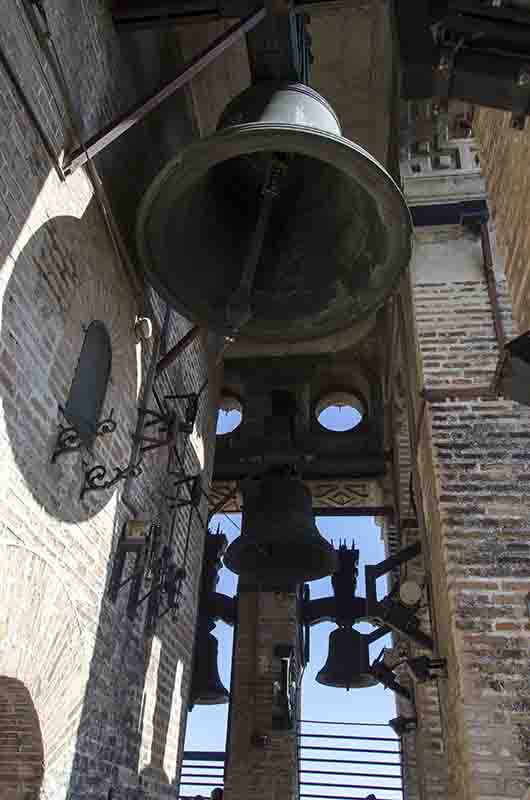 Sevilla 024 - catedral y Giralda - interior de la Giralda - campanario.jpg